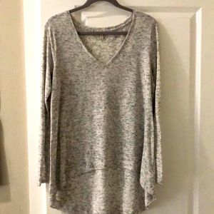 ❤️3/$25❤️Express grey long sleeve